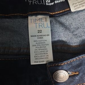 Time and Tru Women's Blue Jeans